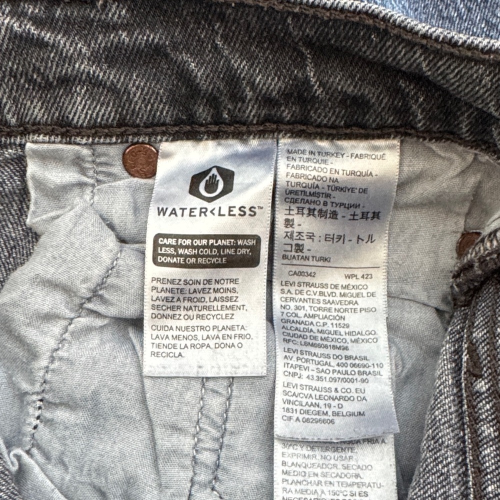 LEVI’S Ribcage Straight Ankle | Grey | Women’s 27 - Picture 10 of 10